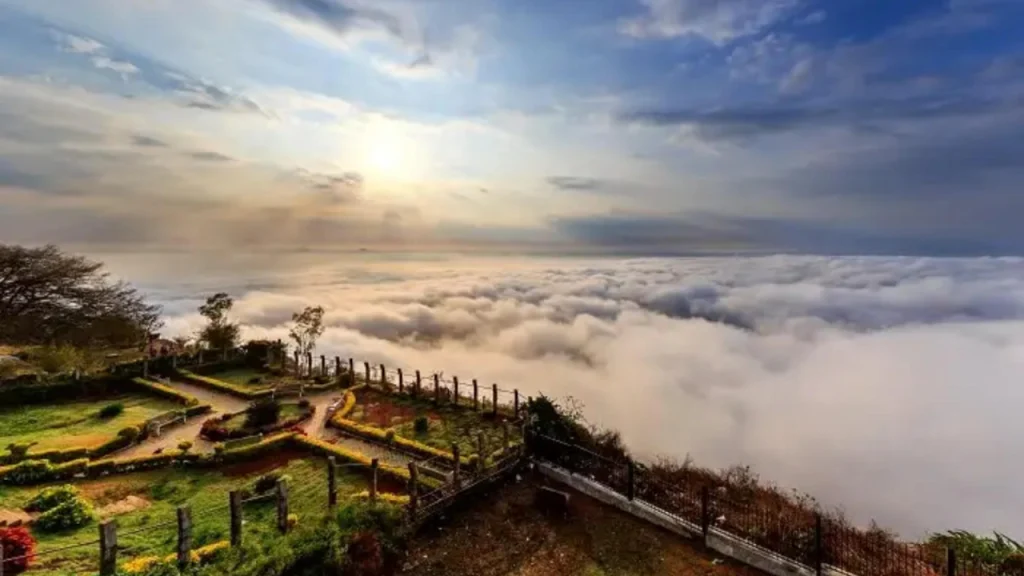 Nandi Betta Sunrise Viewpoint-Nandi Hills