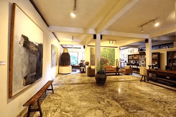 komaneka art gallery bali,