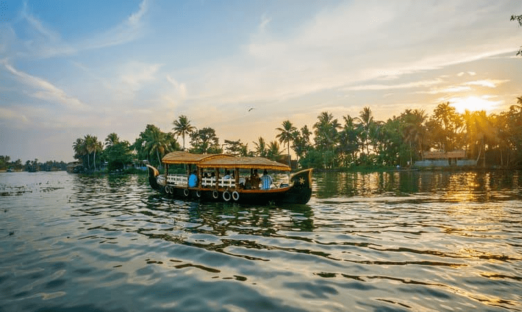 houseboat in chapora river, goa, 