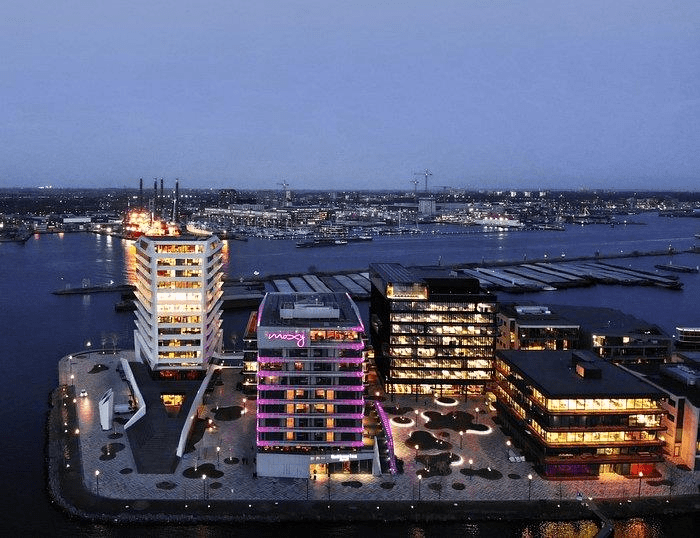 hotels in amsterdam