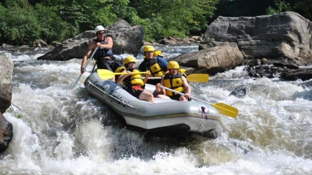 Youghiogheny-River-THINGS-TO-DO-IN-PENNSYLVANIA